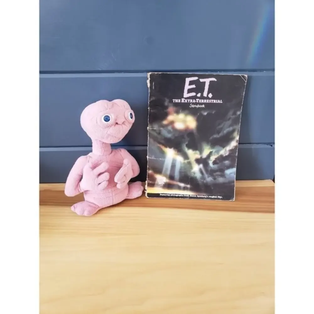 Vintage‎ 80s ET Plush and Paperback Storybook